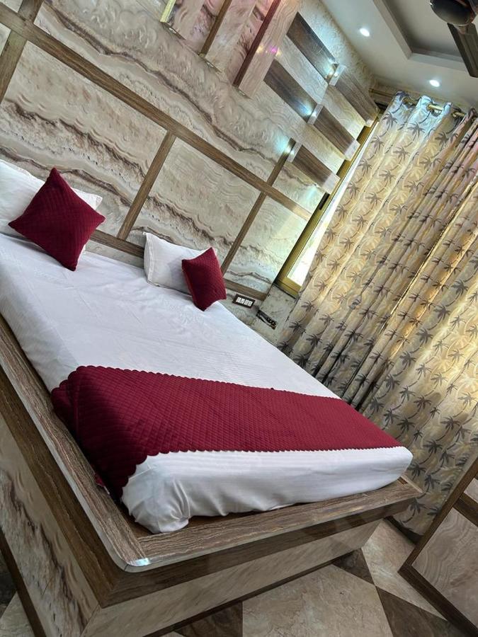 Hotel Shyam Inn Buxar Exteriör bild